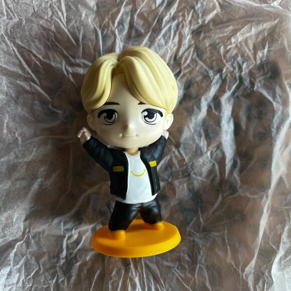 McDonald's Happy Meal BTS Tiny Tan Jimin and RM Toy - Picture 4 of 12